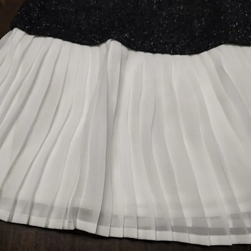 New Baby Gap Black White Sparkly Dress Size Girl's 4